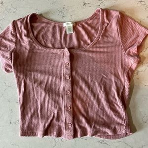 Pink cropped tshirt